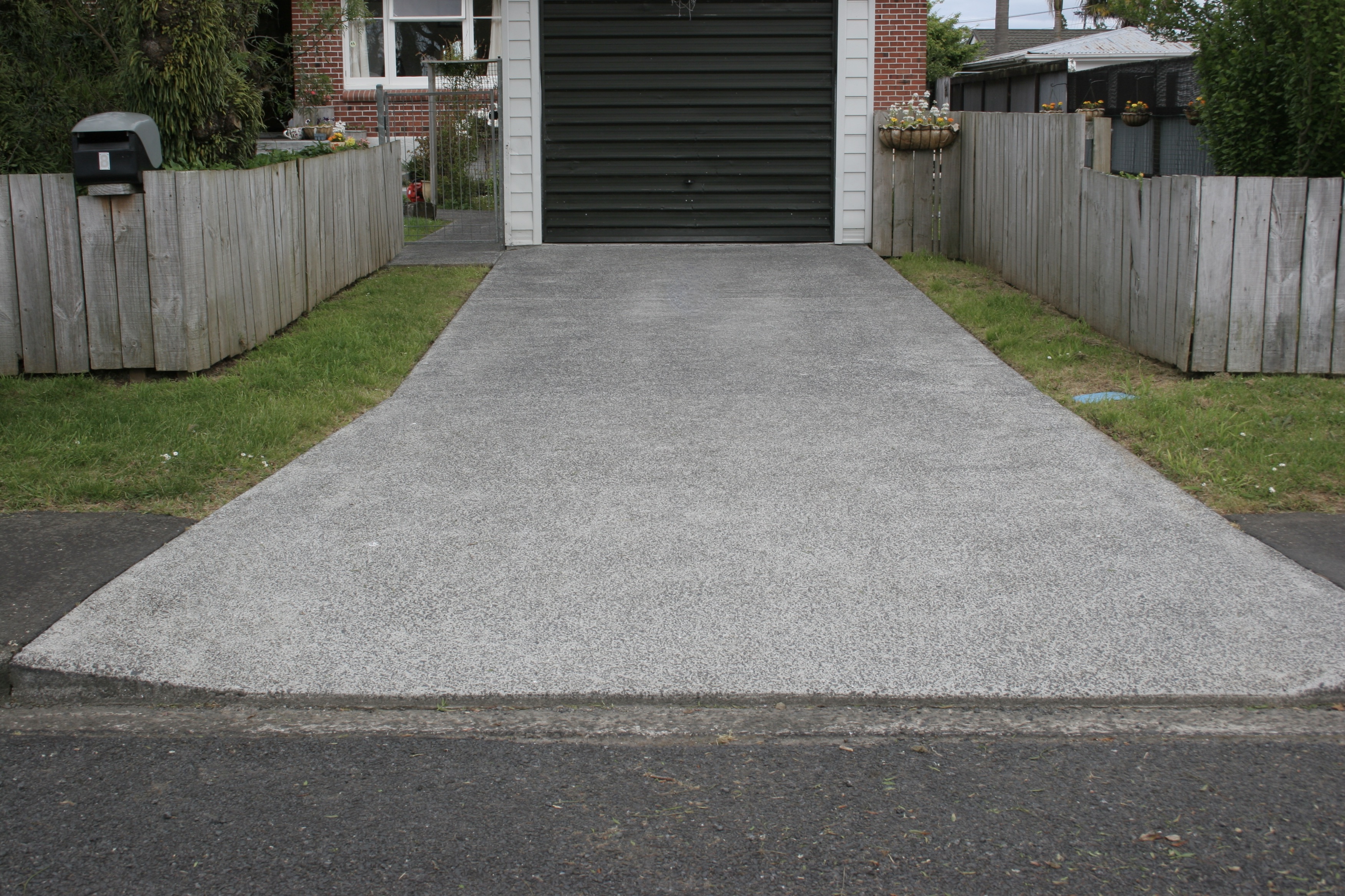 Driveway Washing Service